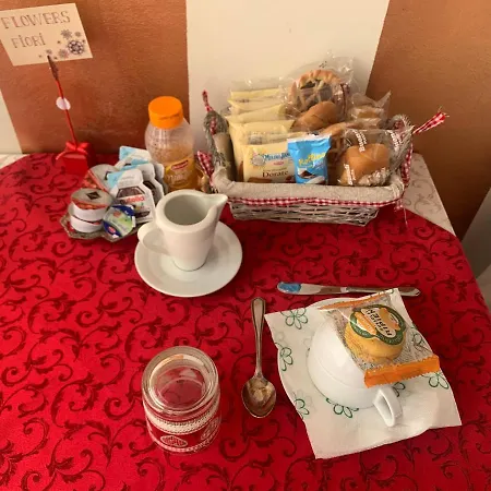 Business And Fun G B Rossi Friendly Bed & Breakfast 2*